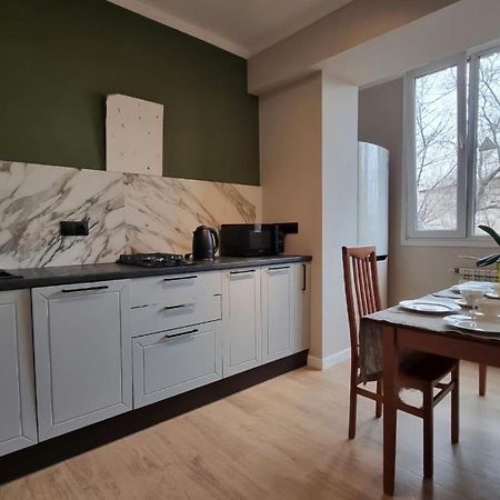 Almaty Apartment 76 מראה חיצוני תמונה